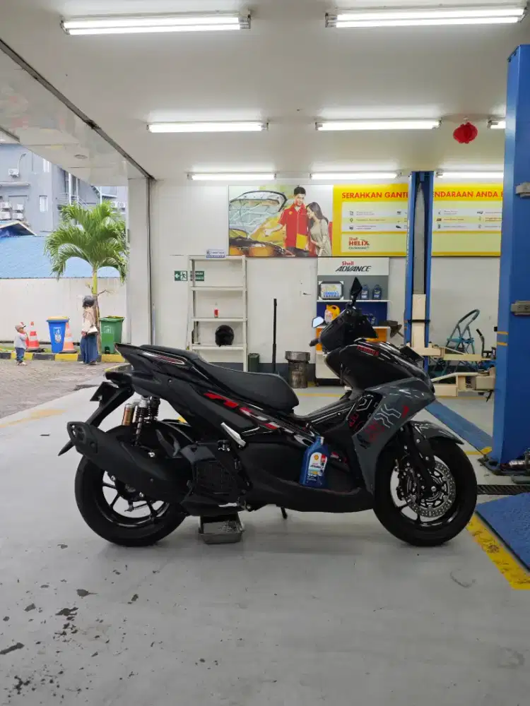 Yamaha Aerox 2024 KM 1100 Seperti Baru