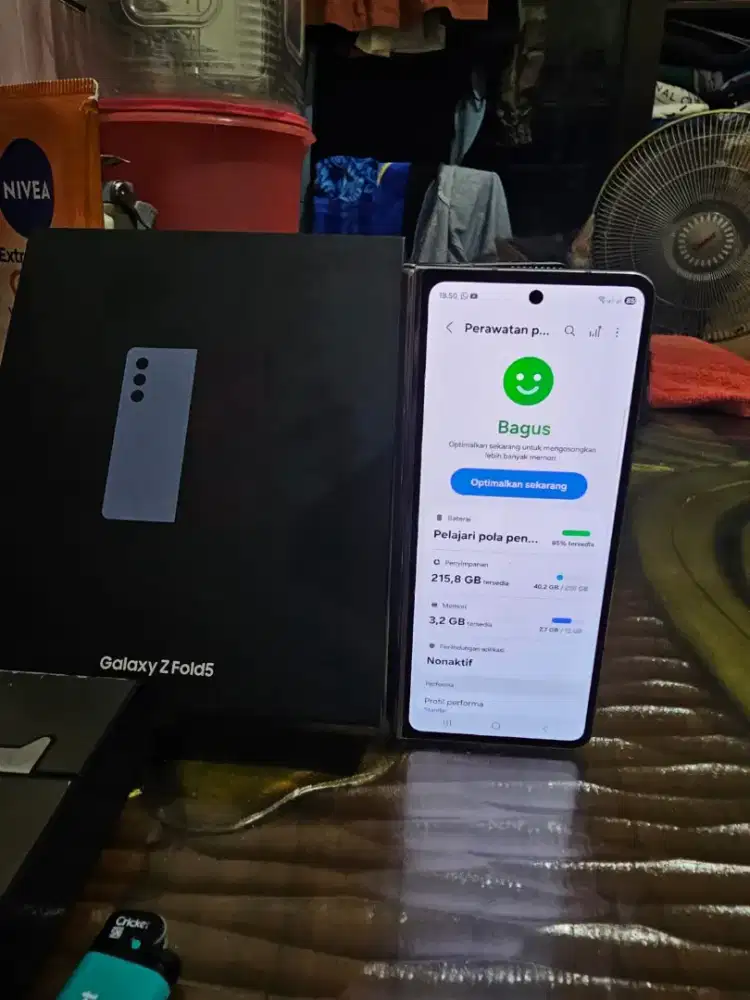 Samsung Z Fold 5. 12/256 resmi sein fulset