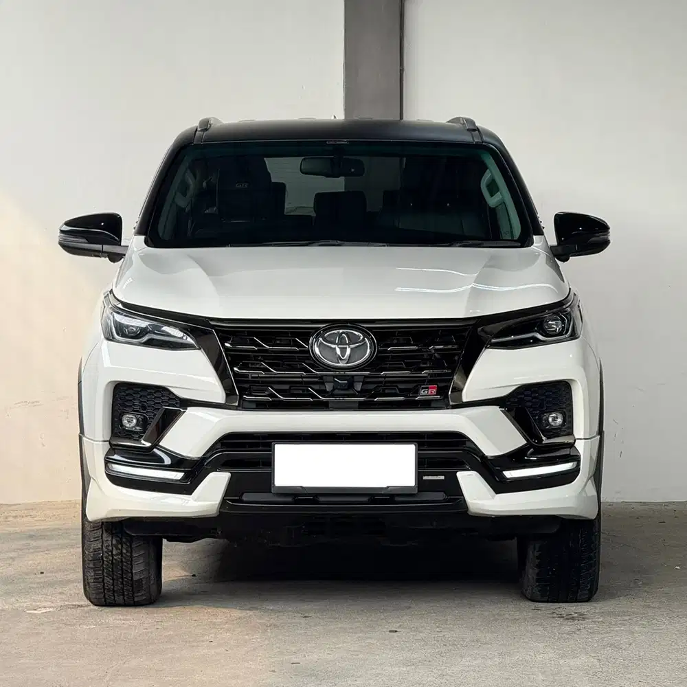 Odo30rb Fortuner Vrz 2.8 GR Matic 2022 putih 2023