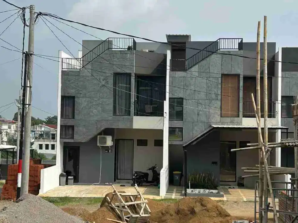 Main road Kolonel Masturi Cimahi Utara
