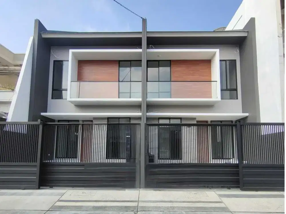 Dijual Rumah Baru Pakuwon City Mulyorejo East Coast Mall REV.A326