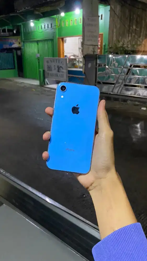 IPHONE XR (64 GB)