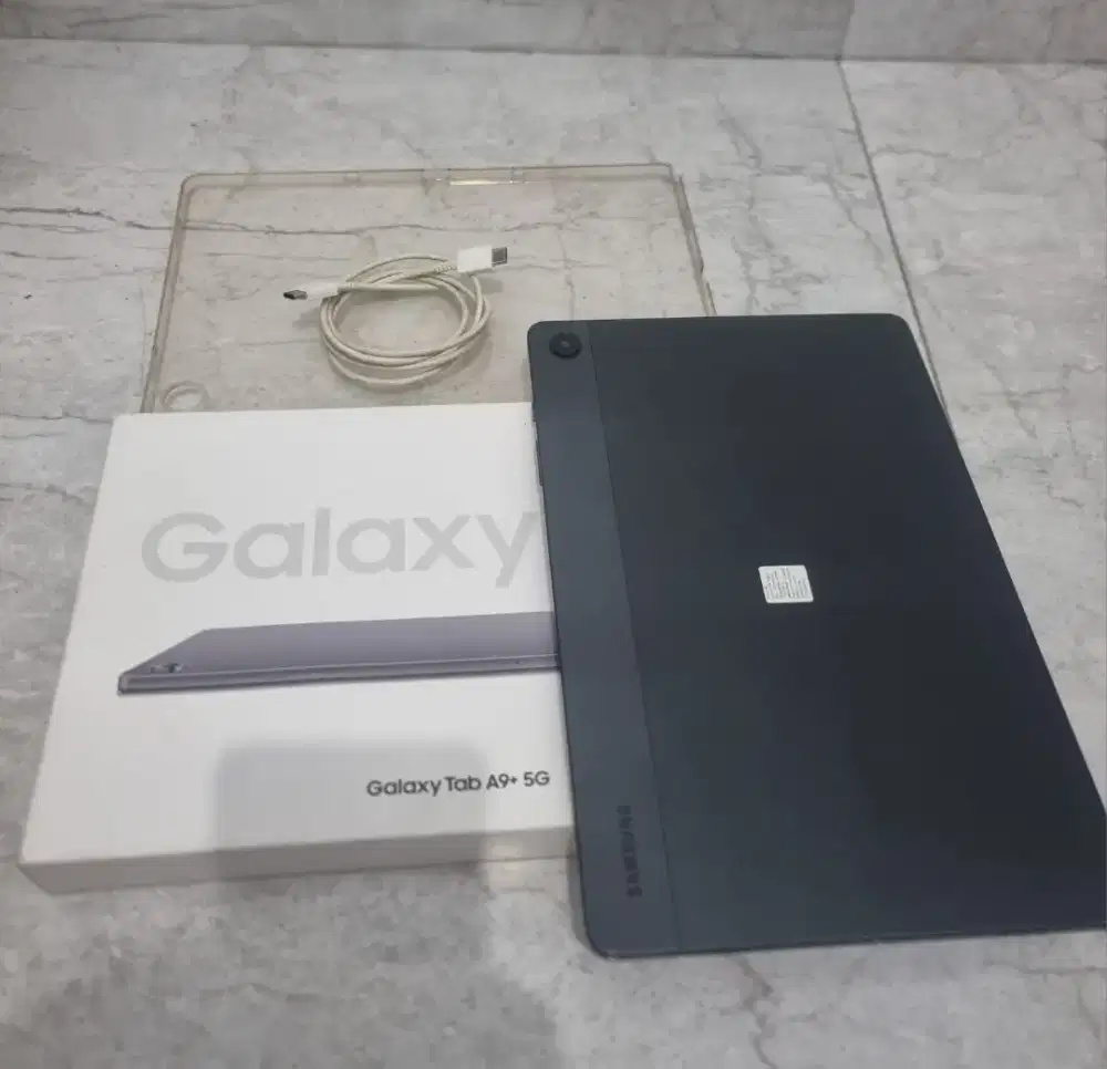 Samsung Tab A9+ 5G Sein Fullset mulus