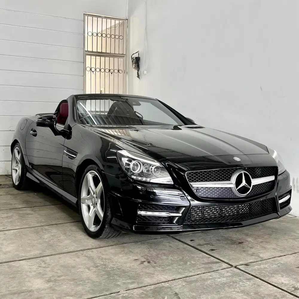 (CASH) Mercedes Benz SLK200 AMG Cabriolet 2011