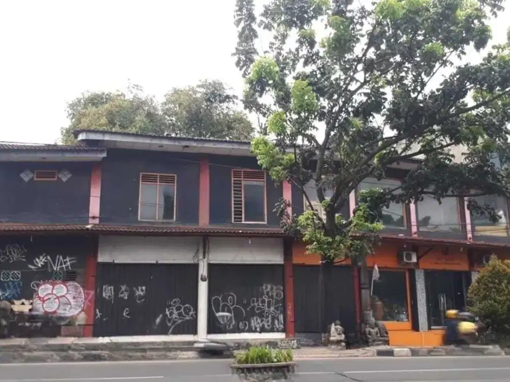 Ruko Gandeng Pinggir Jalan Raya Ciputat dekat MRT Lebak Bulus