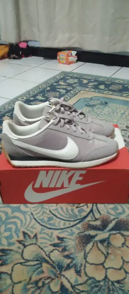 Nike pacific ukuran 44