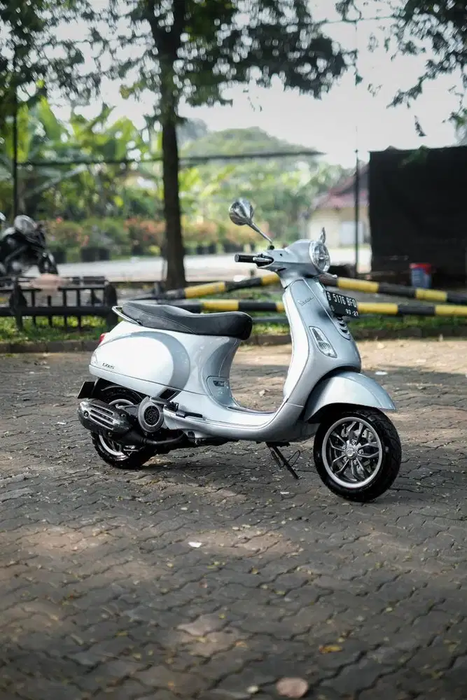 VESPA LX 125 IGET FACELIFT TAHUN 2022