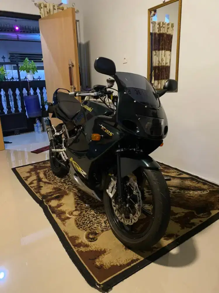 Kawasaki ninja rr 2014 new converd
