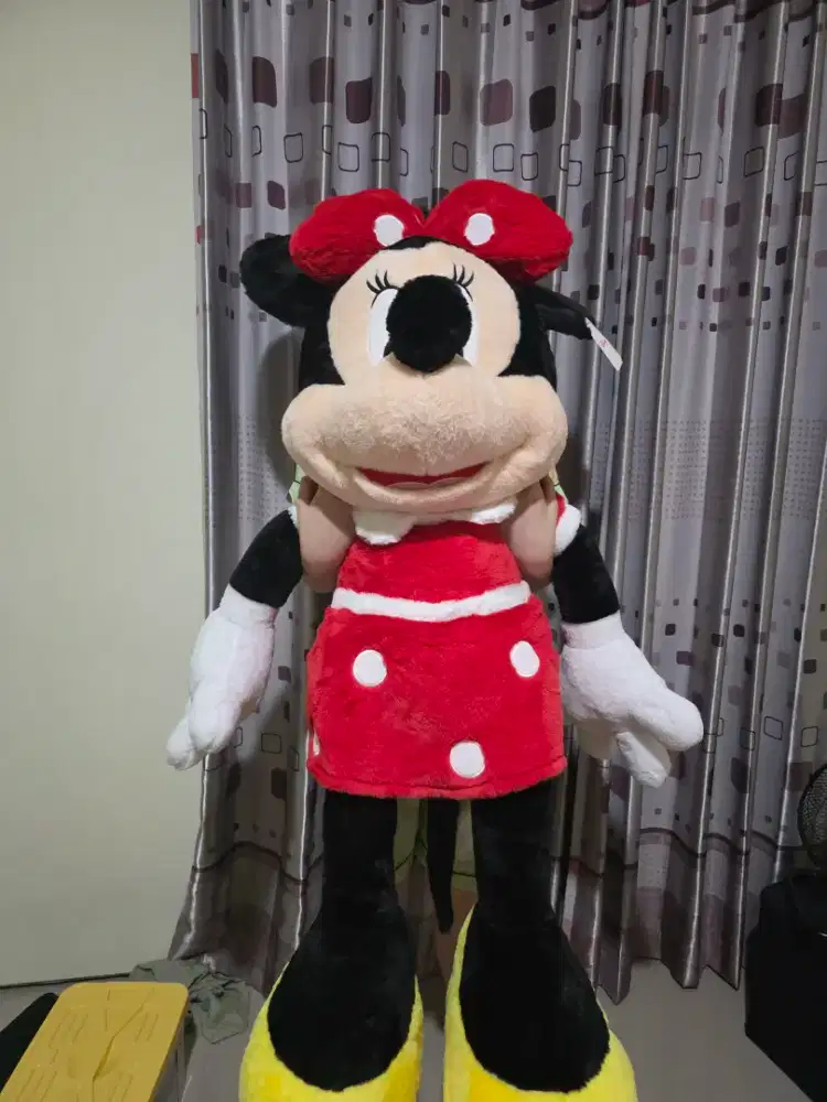 Boneka Disney Minnie Mouse JUMBO tinggi 150cm original disney