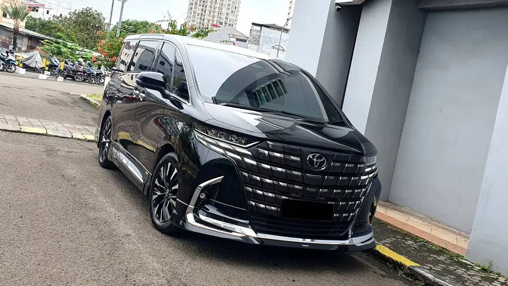 Toyota Alphard 2.5 HEV Hybrid Modelista TSS Pilot Seat 2024 Like New