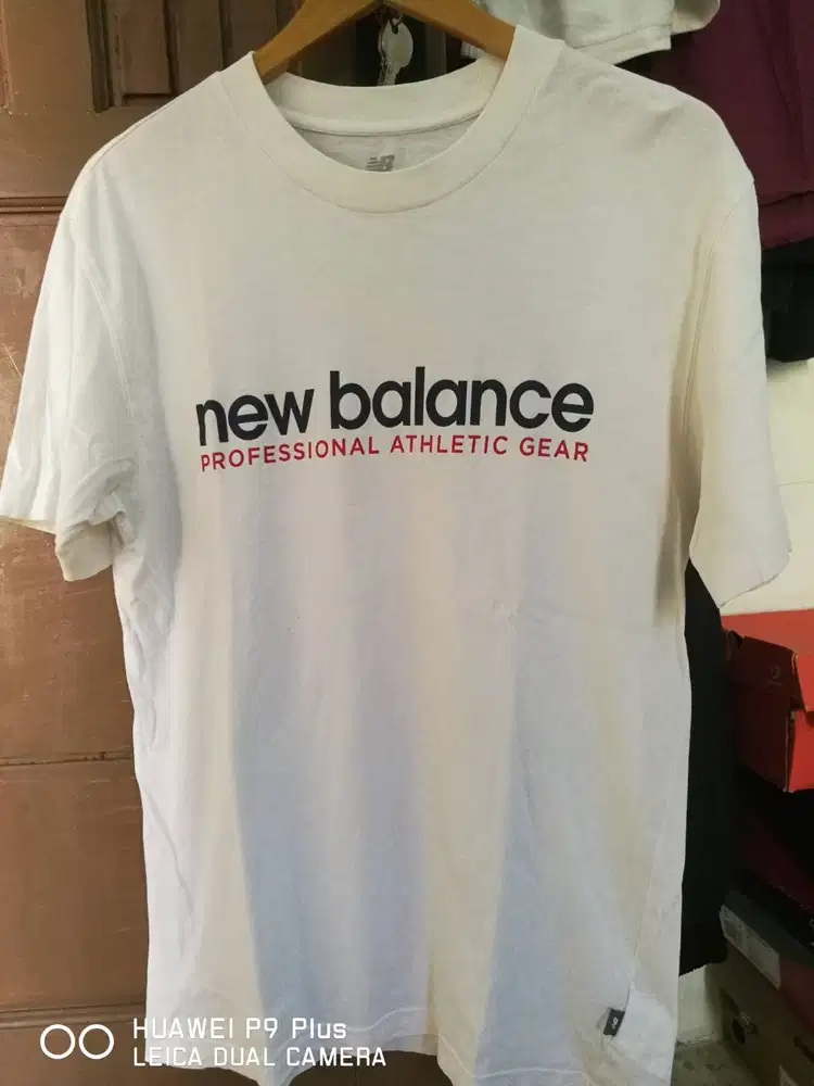 (Preloved) New Balance Athletic Pro Tees White L