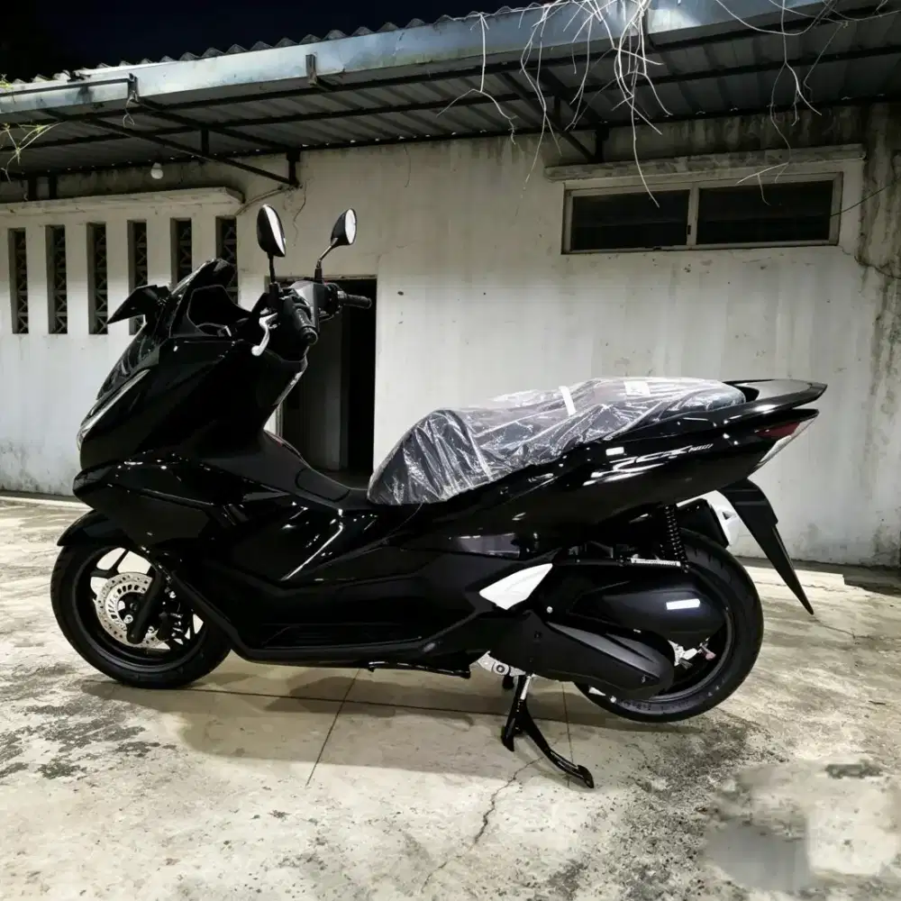 HONDA PCX 160 CBS BLACK