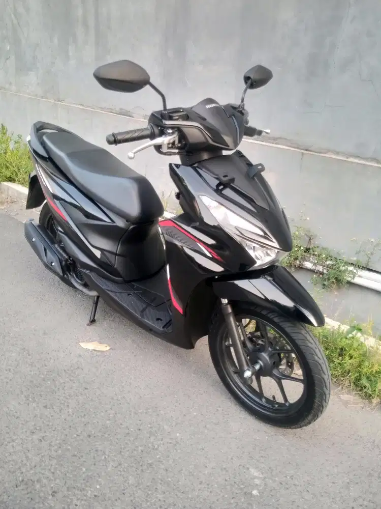 Honda Beat 2026 Hitam glossy