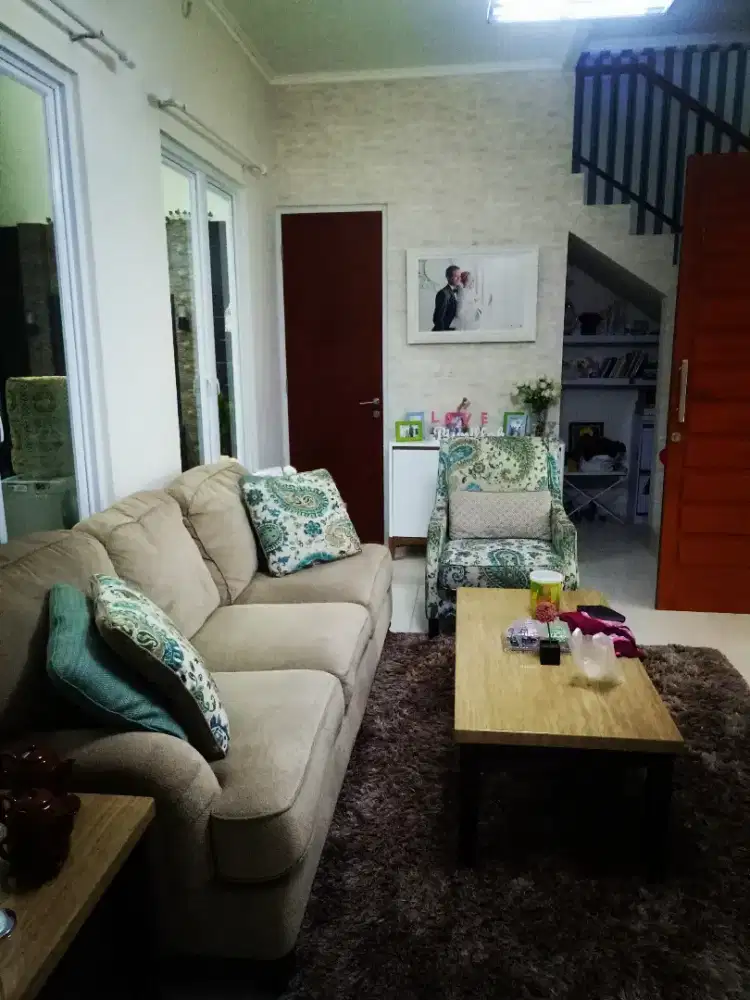 Dijual Sofa INFORMA Lengkap meja