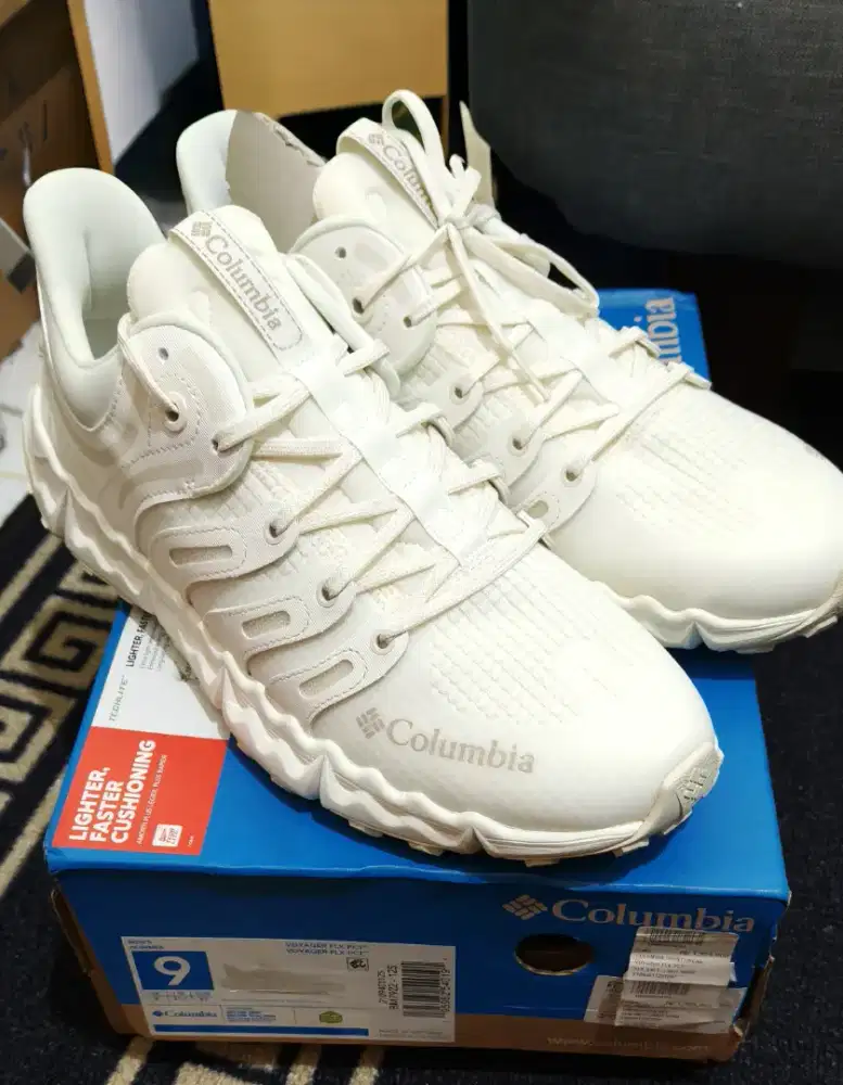 DIJUAL SEPATU COLOMBIA ORIGINAL