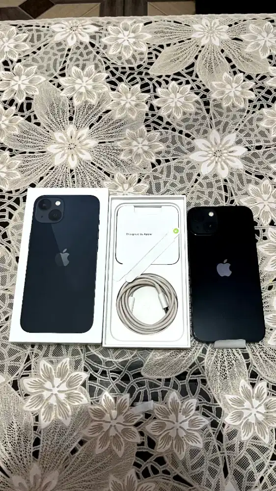 iPhone 13 128 GB Midnight Resmi iBox