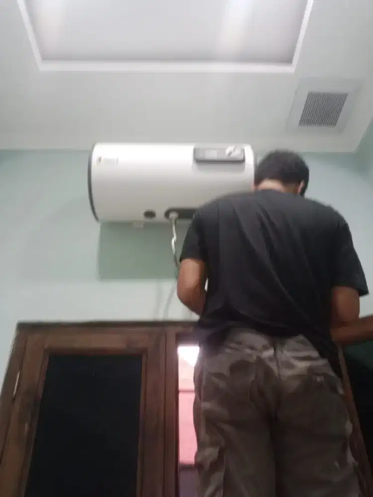Service water heater serpong