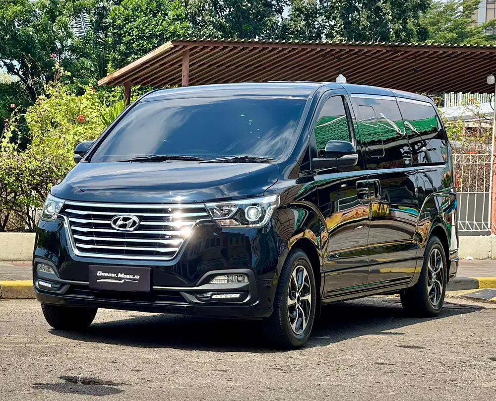 Hyundai H1 Royale CRDI Diesel 2019