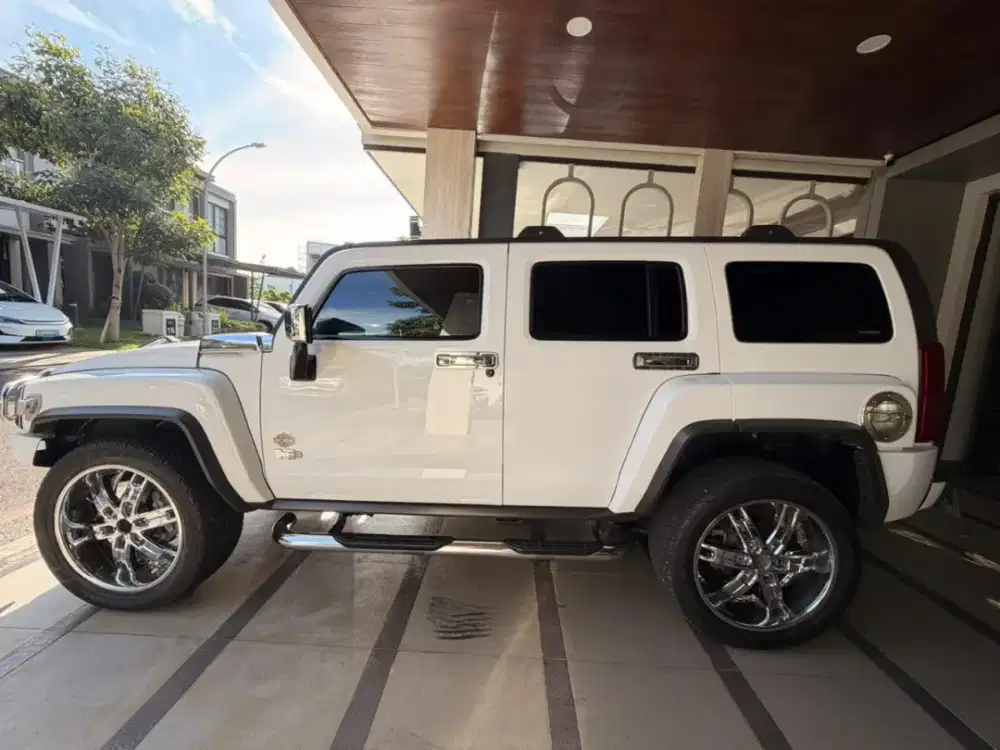 Jual santai Hummer H3 95% mulus