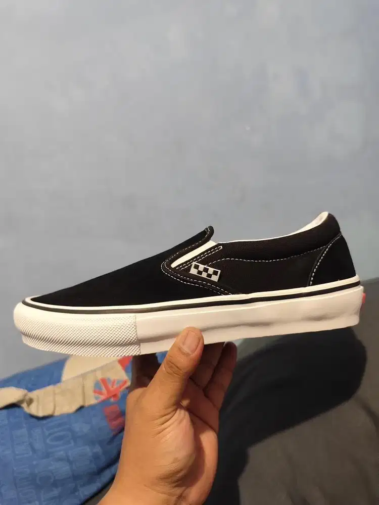 Vans Skate Slip On Shoe Size 42/9 Original (BARU)