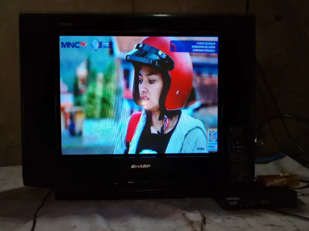 TV 21 SHARP + STB
