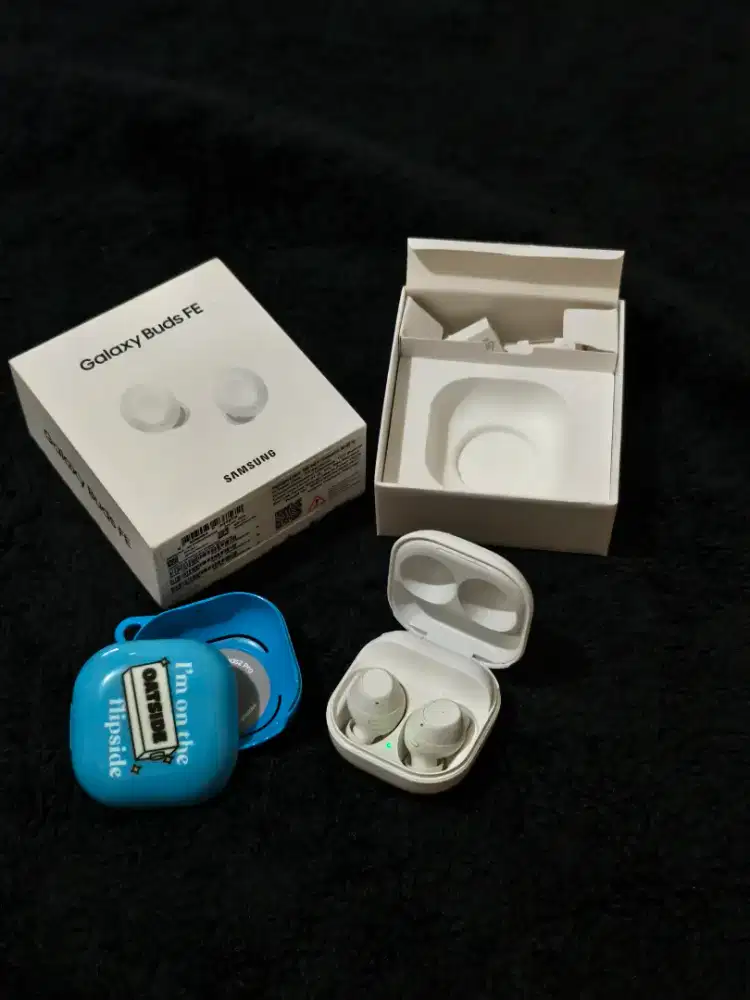 Galaxy Buds FE like new