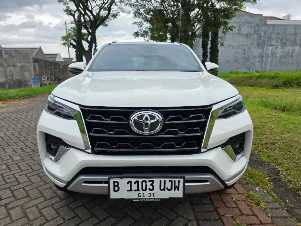 FORTUNER 2021 LIKE NEW ISTIMEWA