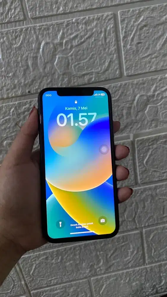 iPhone x 256 ex ibox