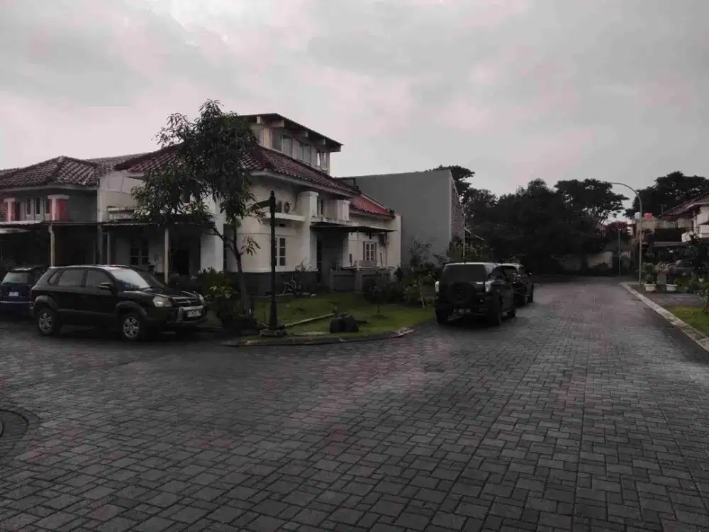 dijual aset lelang bank rumah KBP murah dan besar
