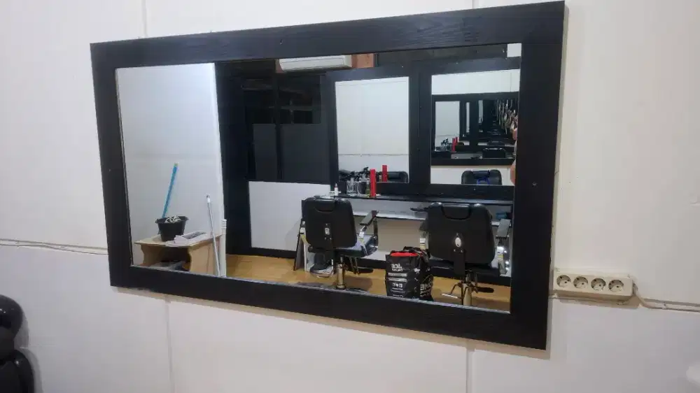 Dijual sisa barang untuk salon atau barbershop