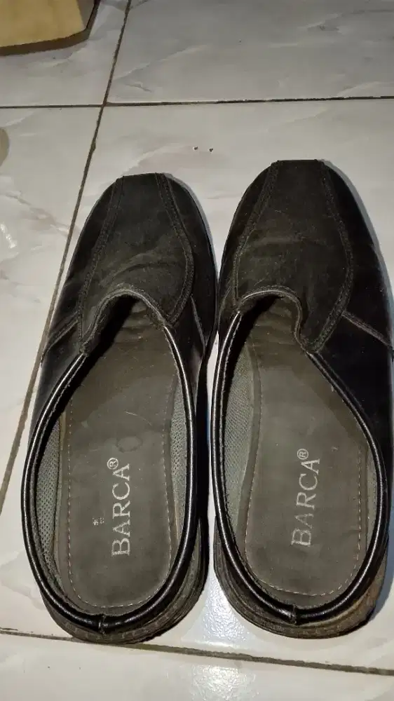 Jual aja sepatu 25ribu ukuran 41
