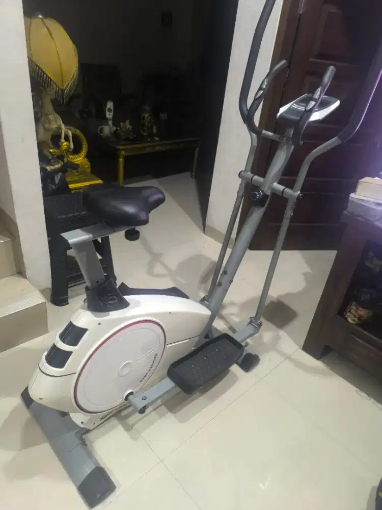 Sepeda statis Eliptical Bike X2FIT Ergocross CX7 Plus Chair