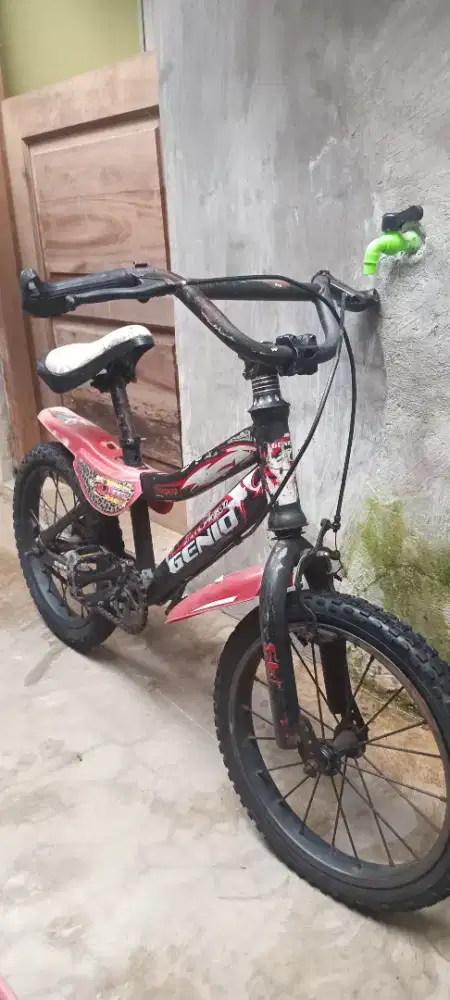 Sepeda anak Bmx 16 (Genio)