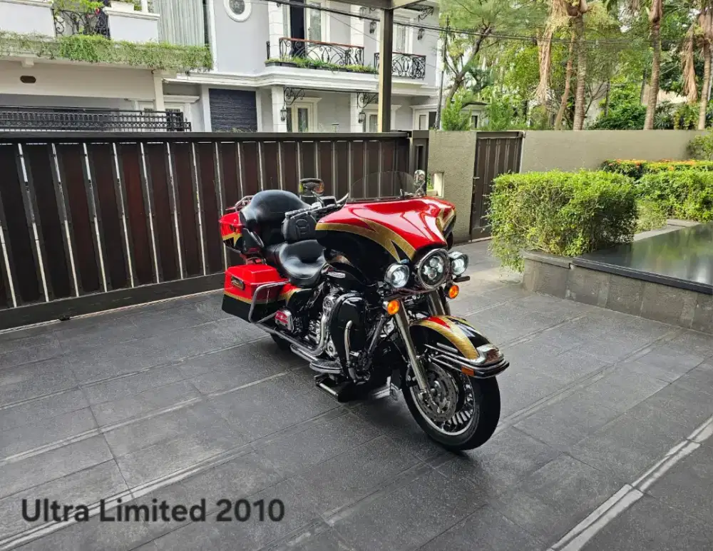 Ultra Limited 2010
