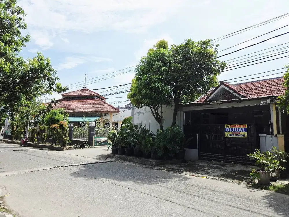 Dijual Cepat! Lokasi Strategis, Nego