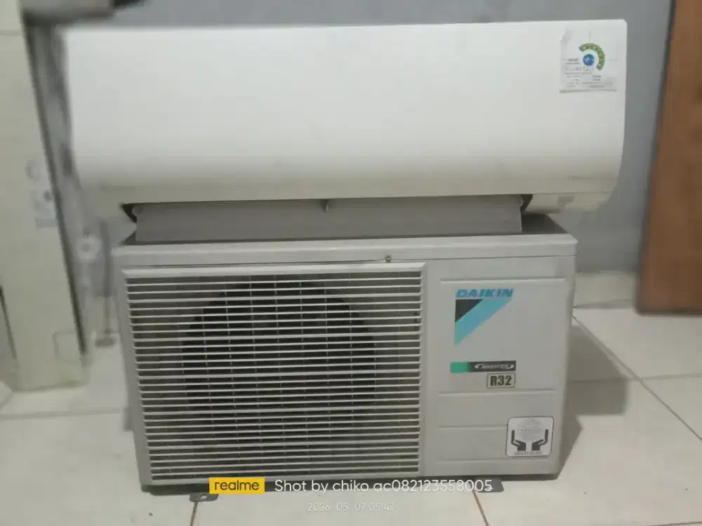 ac daikin inverter 1/2 pk.