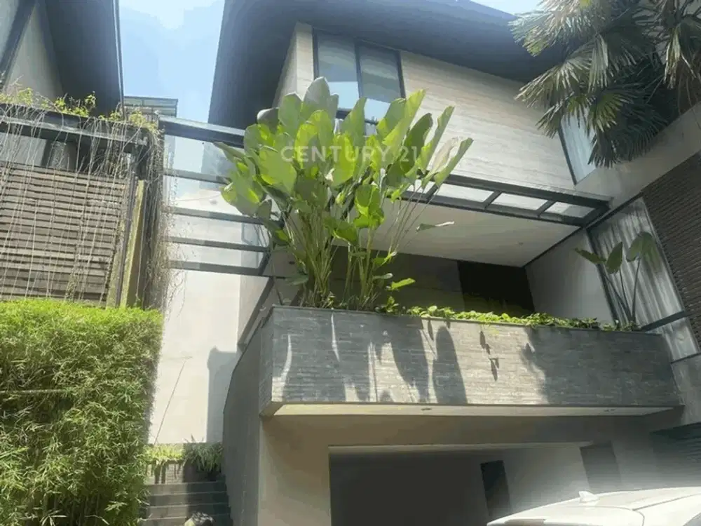 Dijual Rumah Mewah Dengan Pool Di Area Elite Townhouse Cipete
