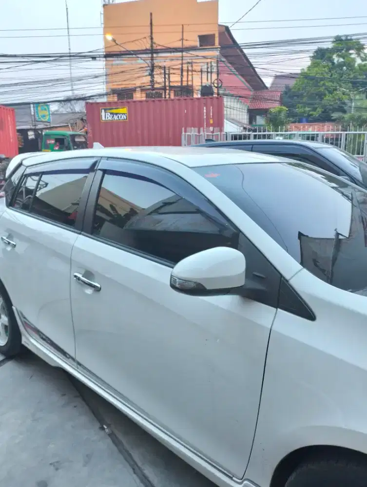 Home servis pasang kaca film mobil bisa di panggil