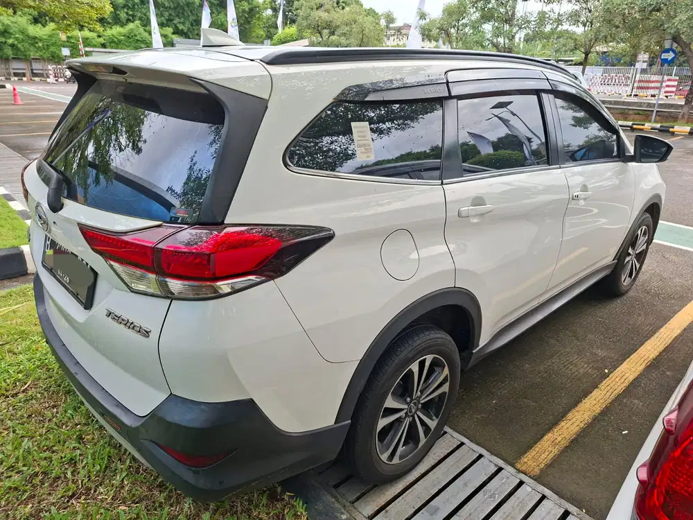 Daihatsu Terios 2021 R AT low km antik CASH