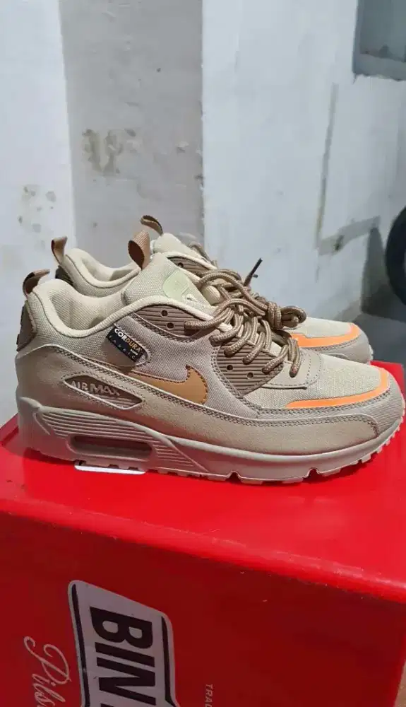 Nike Air Max 90 Size 42 Ori