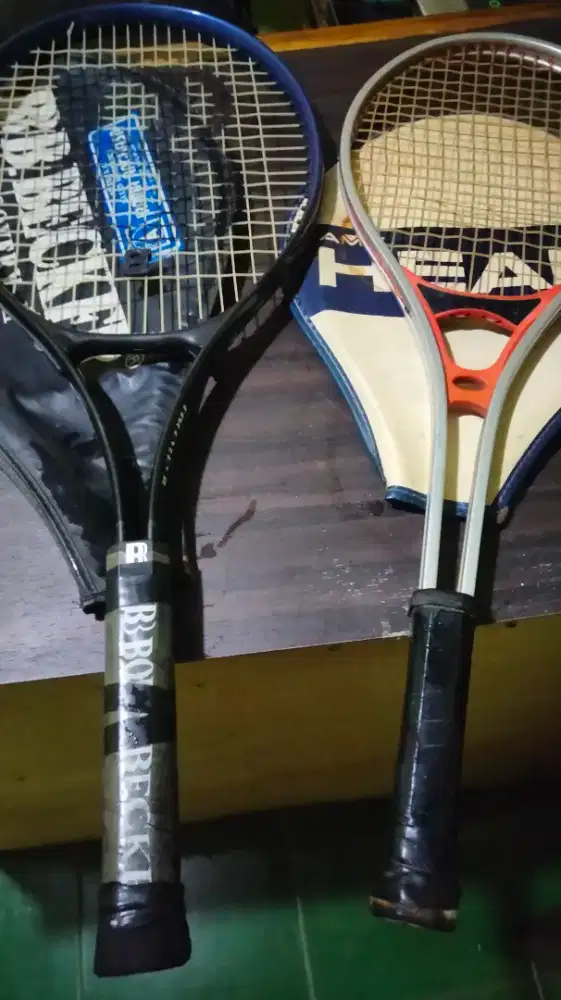 Raket tennis backer & kenway