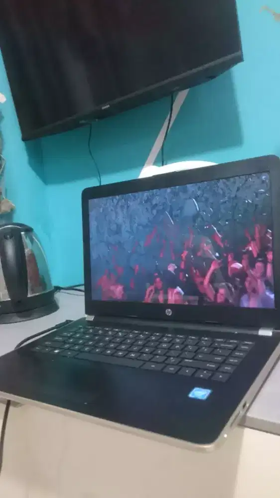 Laptop HP 14-b006TU