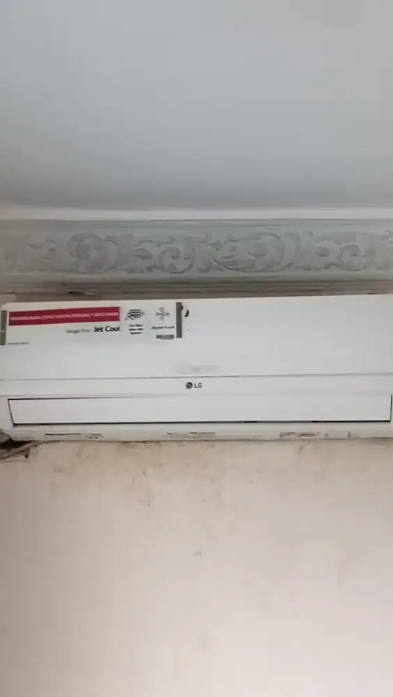 AC LG baru blom lama beli