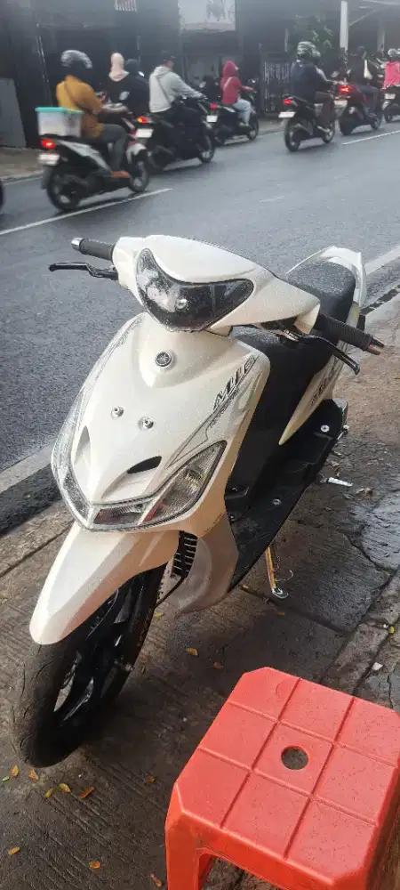 Jual mio smile 2011 putih