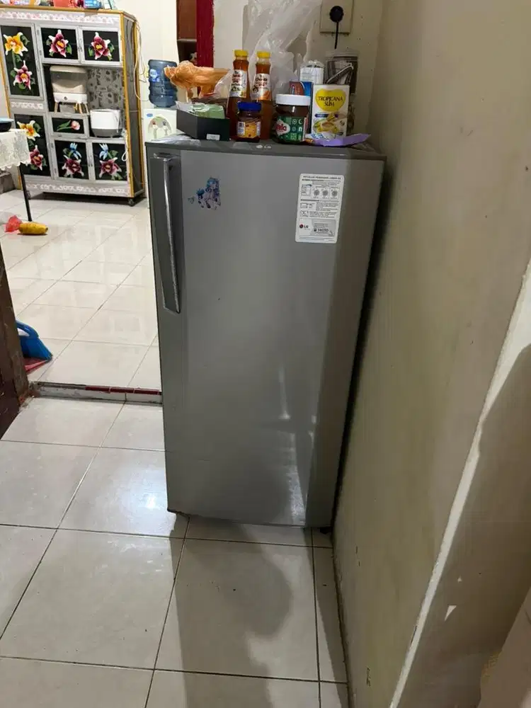 Djual kulkas 1 pintu