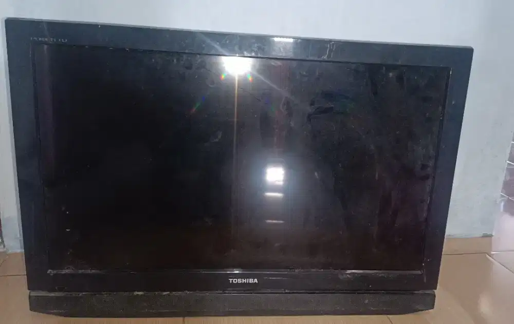 tv Toshiba 32inch