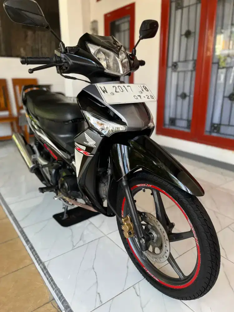 Supra x 125 karbu one hart 2013
