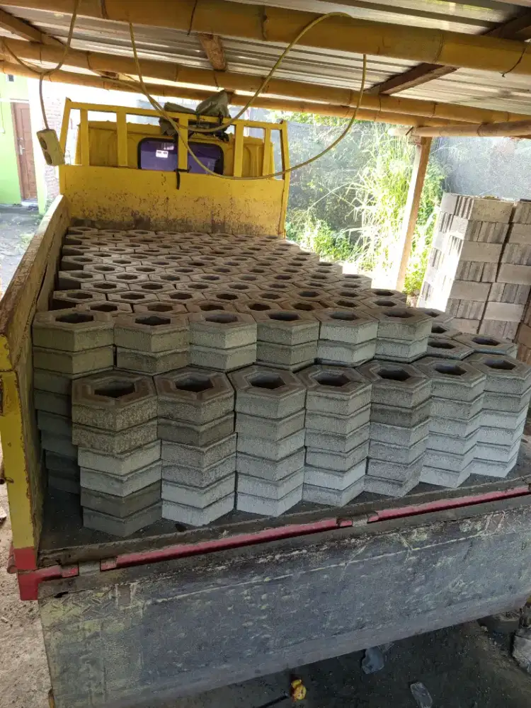 Gress Blok paving Rumput.