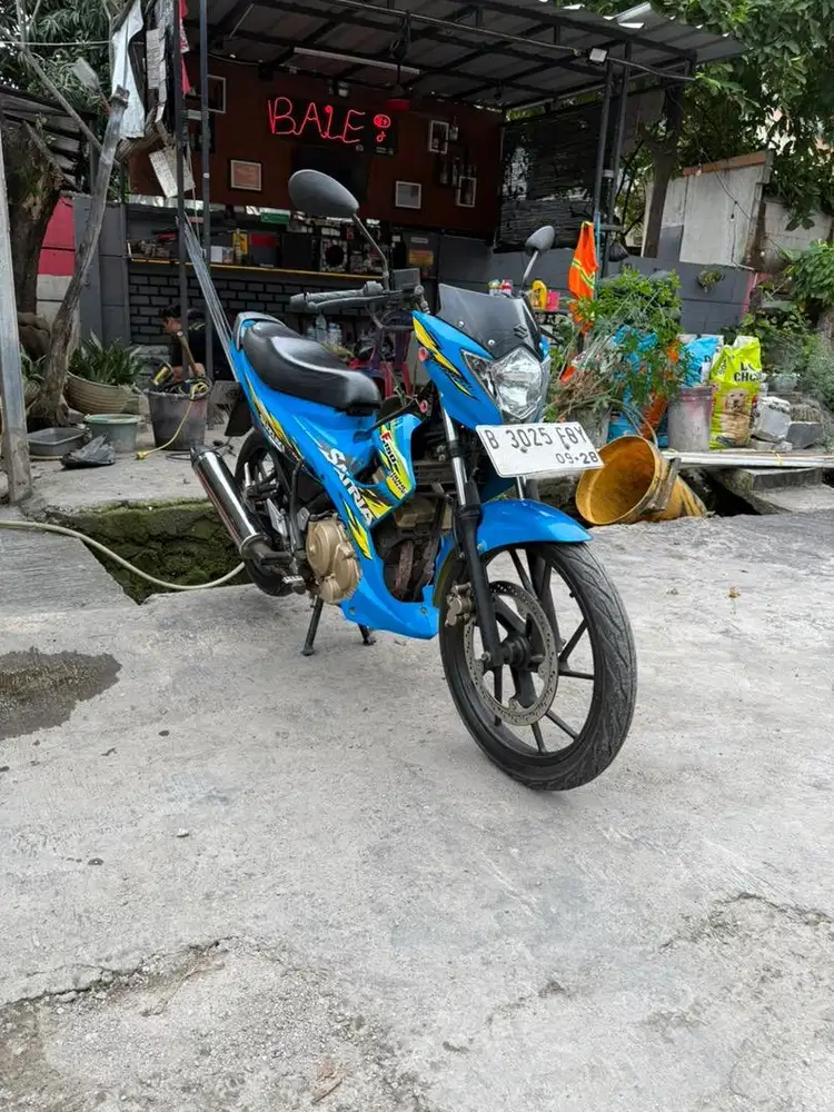 SUZUKI SATRIA FU 2013 PAJAK HIDUP LOW KM