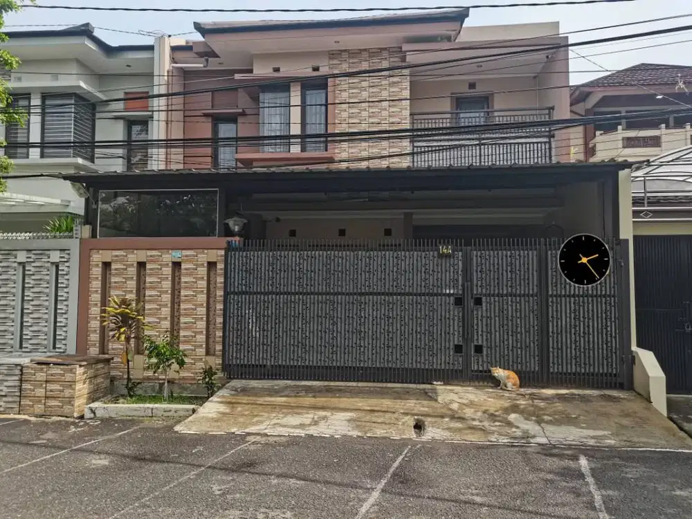 jual rumah 2lantai sisphuni margahayuraya dkt rs al islam sukarnohata